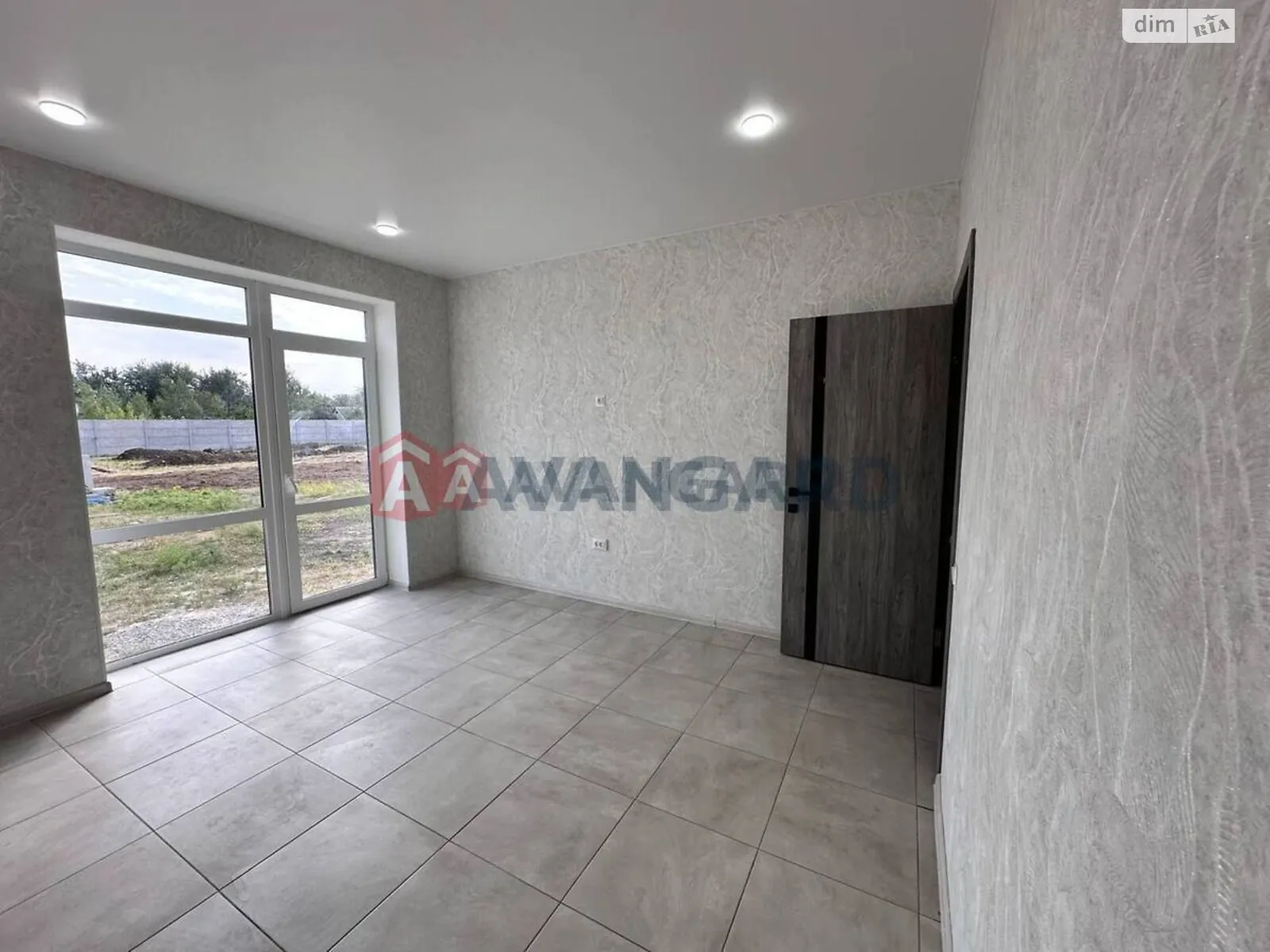 Продается одноэтажный дом 100 кв. м с подвалом, цена: 75000 $ - фото 1