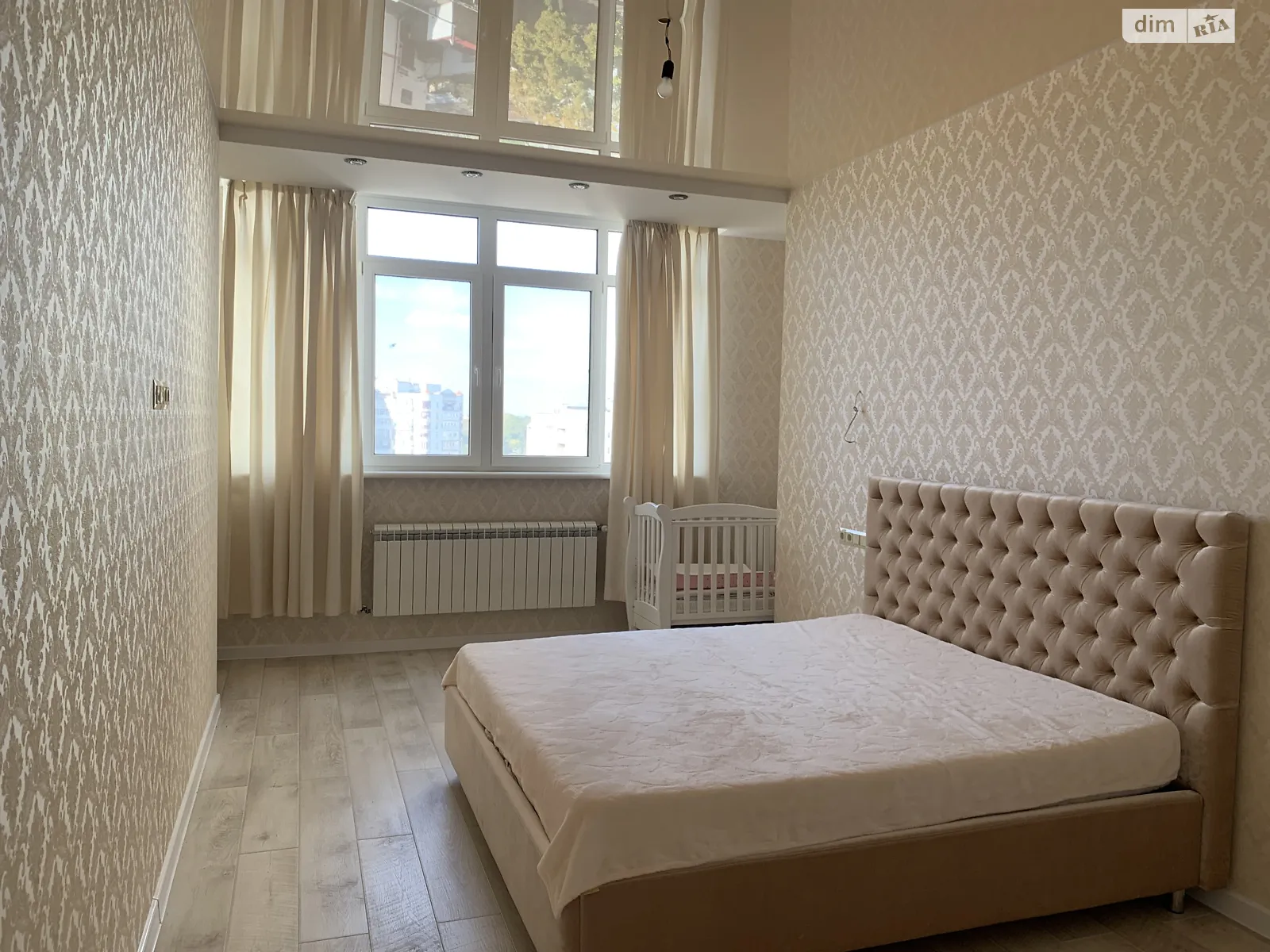 Продается 3-комнатная квартира 96 кв. м в Одессе, ул. Пишоновская - фото 1