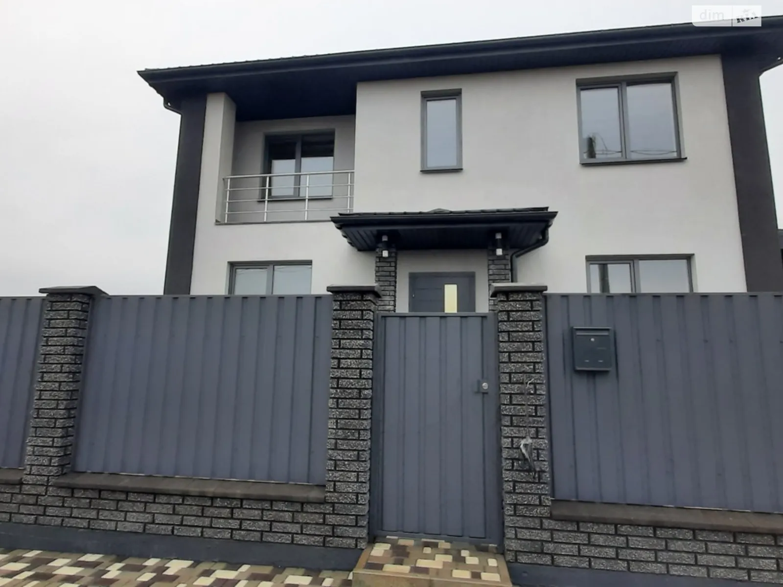 Продается дом на 2 этажа 170 кв. м с беседкой, цена: 190000 $ - фото 1