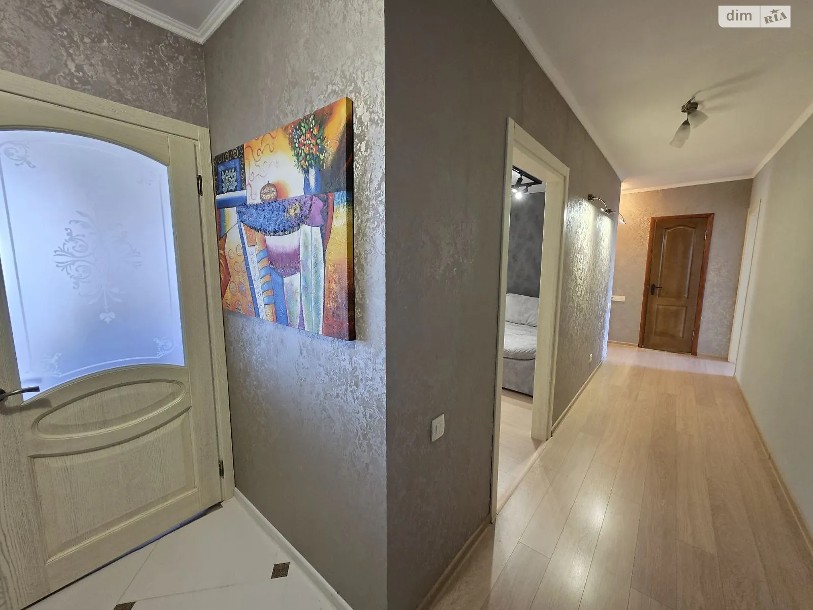 Продається 3-кімнатна квартира 72.4 кв. м у Одесі, просп. Небесної Сотні - фото 1