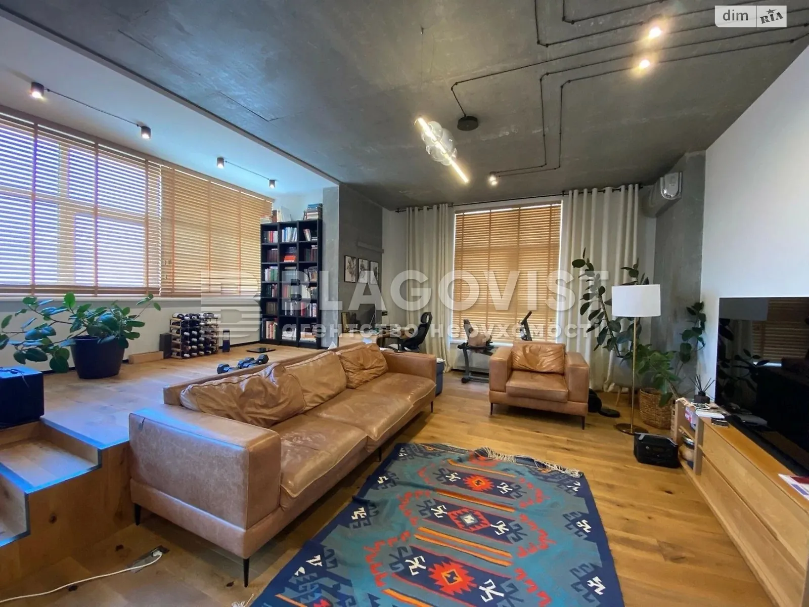 Продається 3-кімнатна квартира 110 кв. м у Києві, вул. Іоанна Павла II(Патріса Лумумби), 11 - фото 1