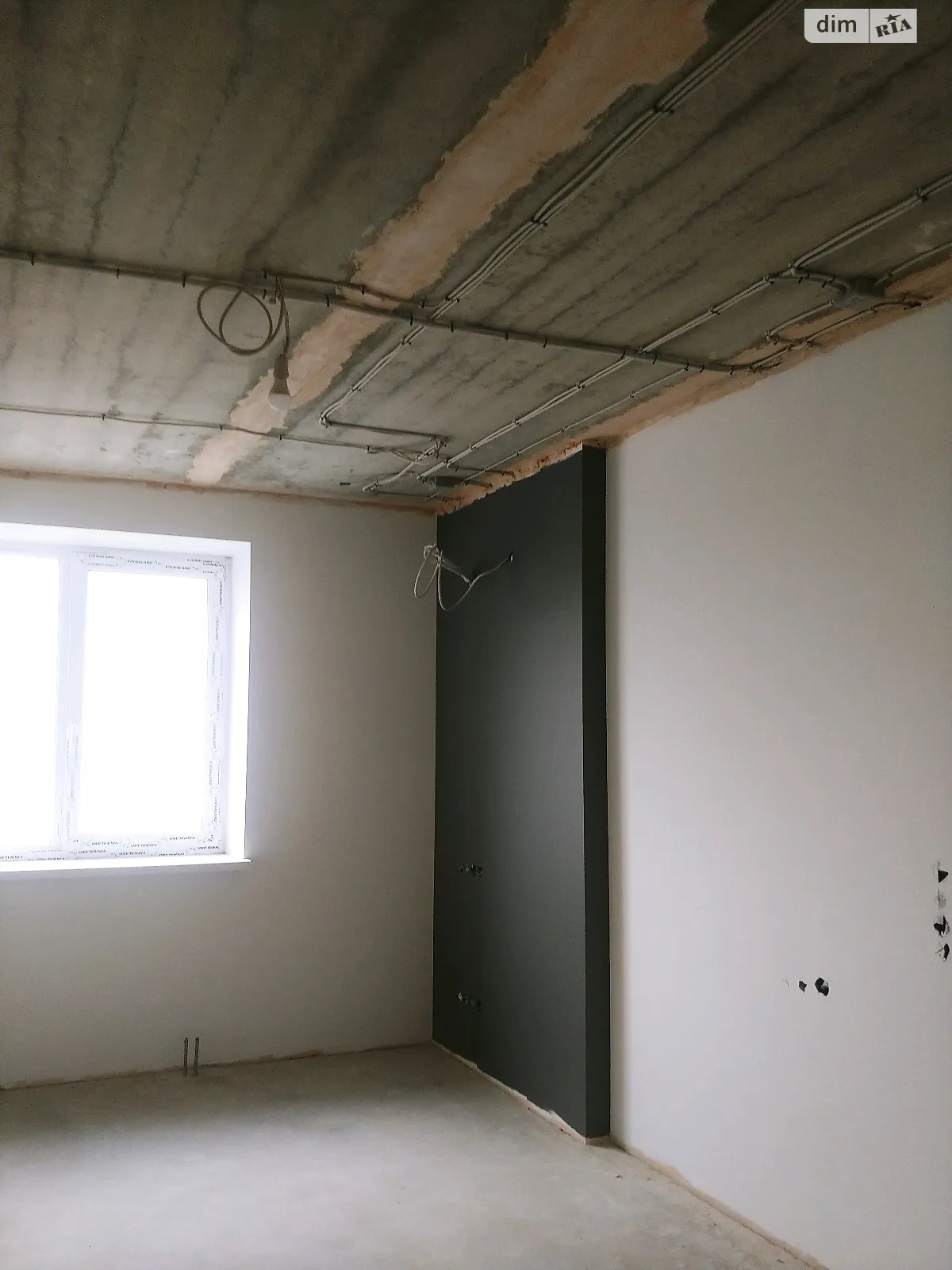 Продается 1-комнатная квартира 54 кв. м в Харькове, ул. Домостроительная, 3 - фото 1