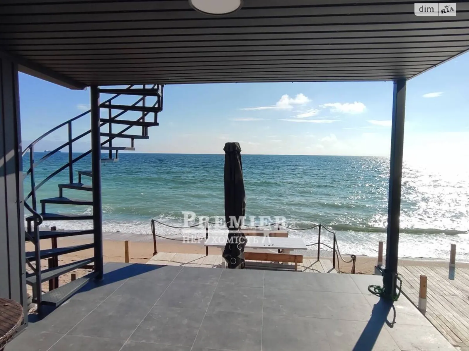 Продается объект сферы услуг 225 кв. м в 3-этажном здании, цена: 300000 $ - фото 1