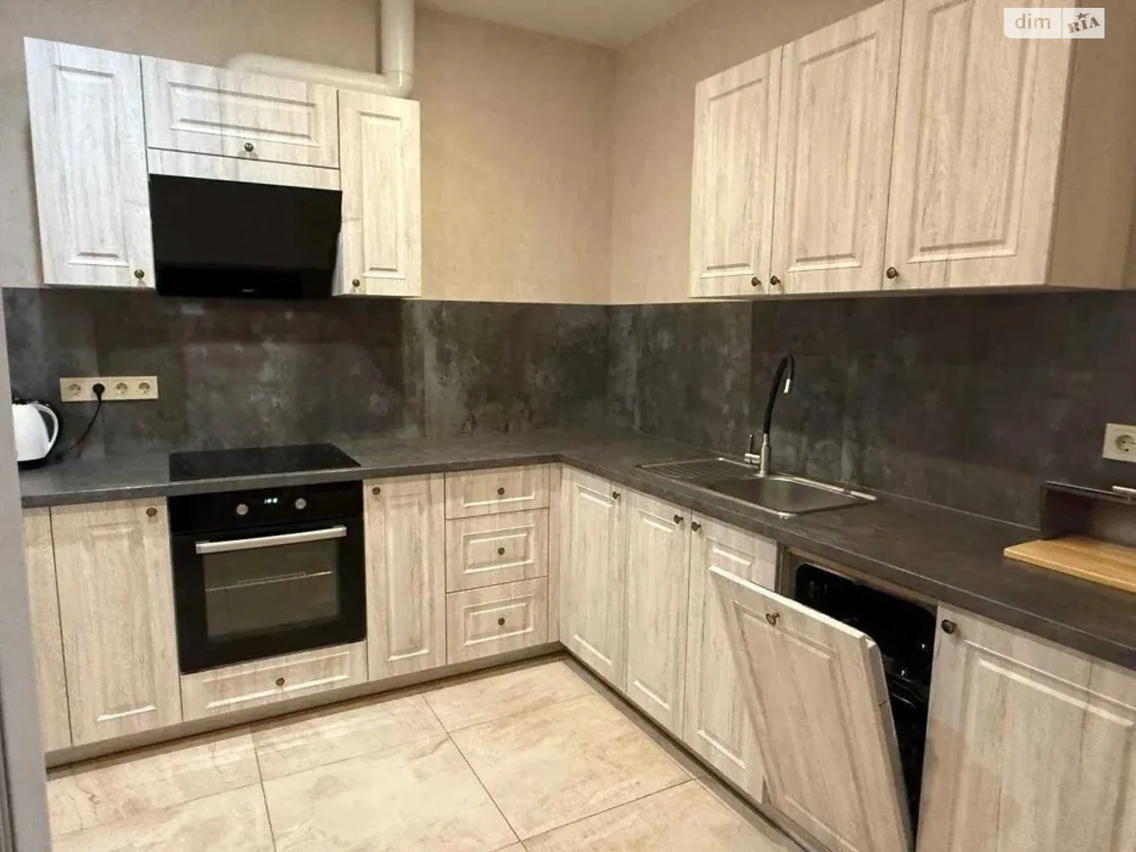 Сдается в аренду 3-комнатная квартира 96 кв. м в Днепре, ул. Вернадского Владимира, 29К - фото 1