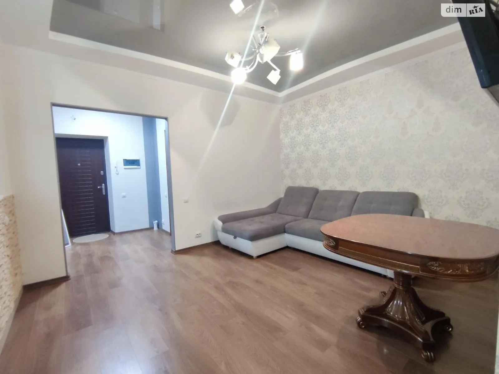 Продается 2-комнатная квартира 57.2 кв. м в Стрые, ул. Ивана Сирка, 10 - фото 1