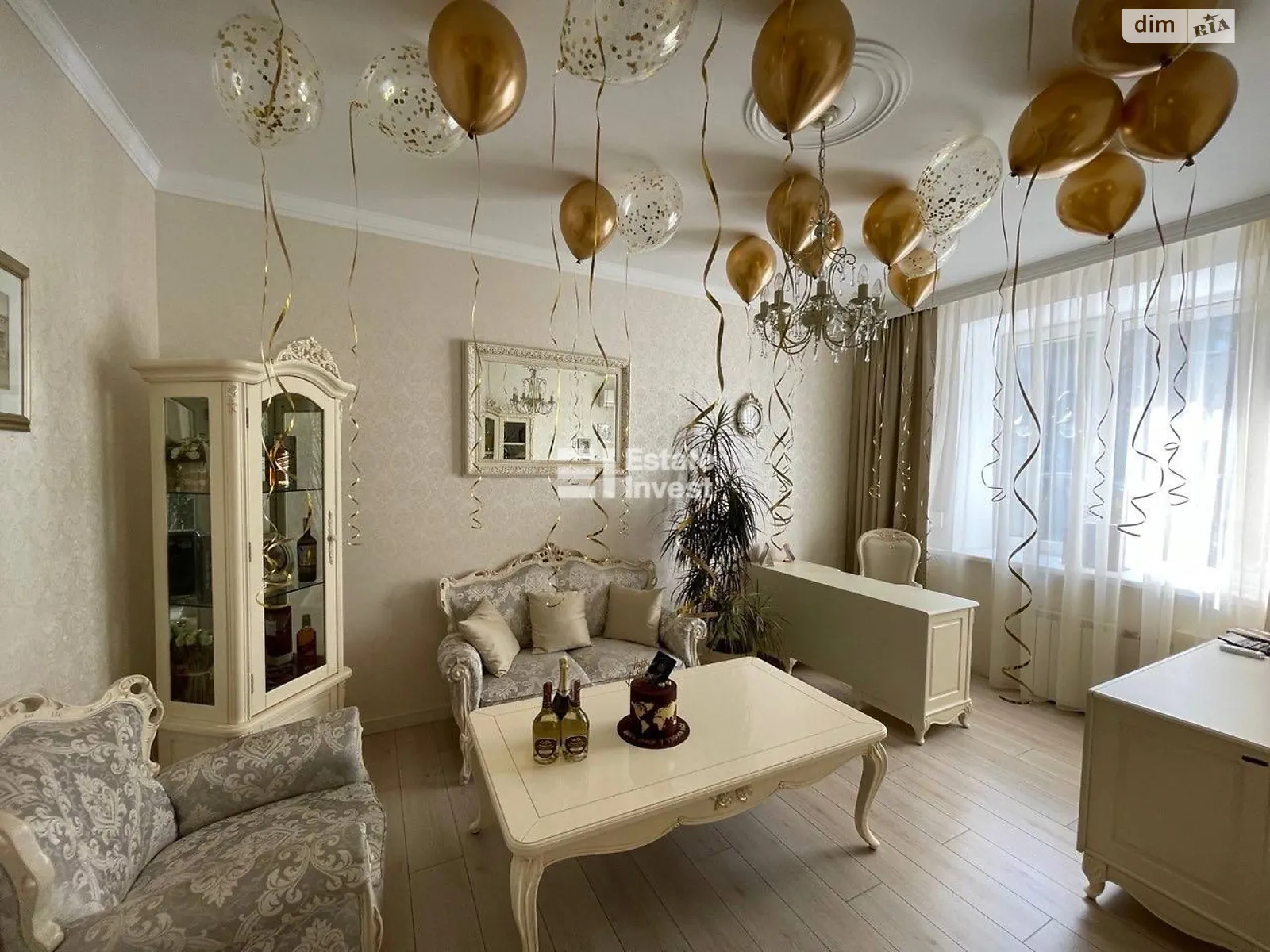 Продается офис 99 кв. м в бизнес-центре, цена: 230000 $ - фото 1