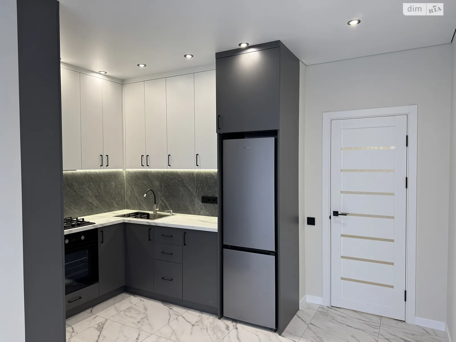 Продается 1-комнатная квартира 37 кв. м в Ирпене, ул. Соборная(ІІІ Интернационала), 2К/45 - фото 1