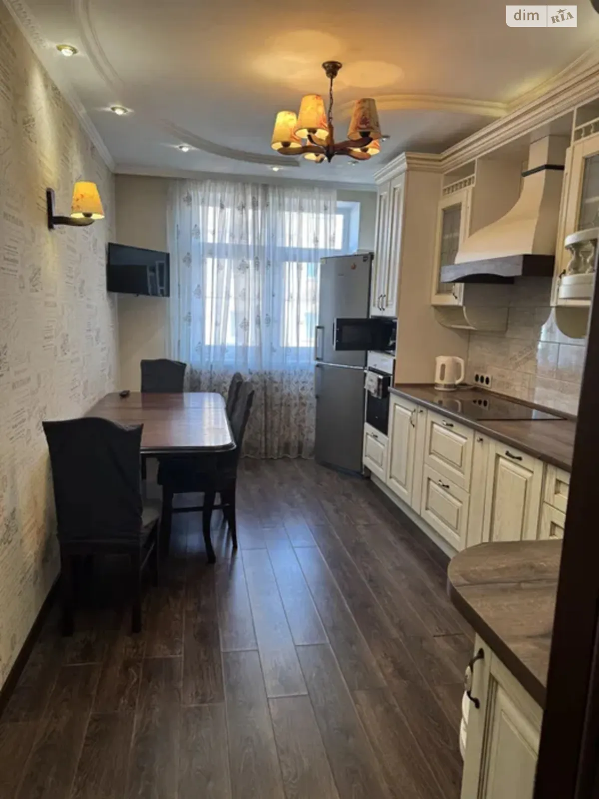 Сдается в аренду 3-комнатная квартира 92.2 кв. м в Киеве, просп. Академика Палладина, 20 - фото 1