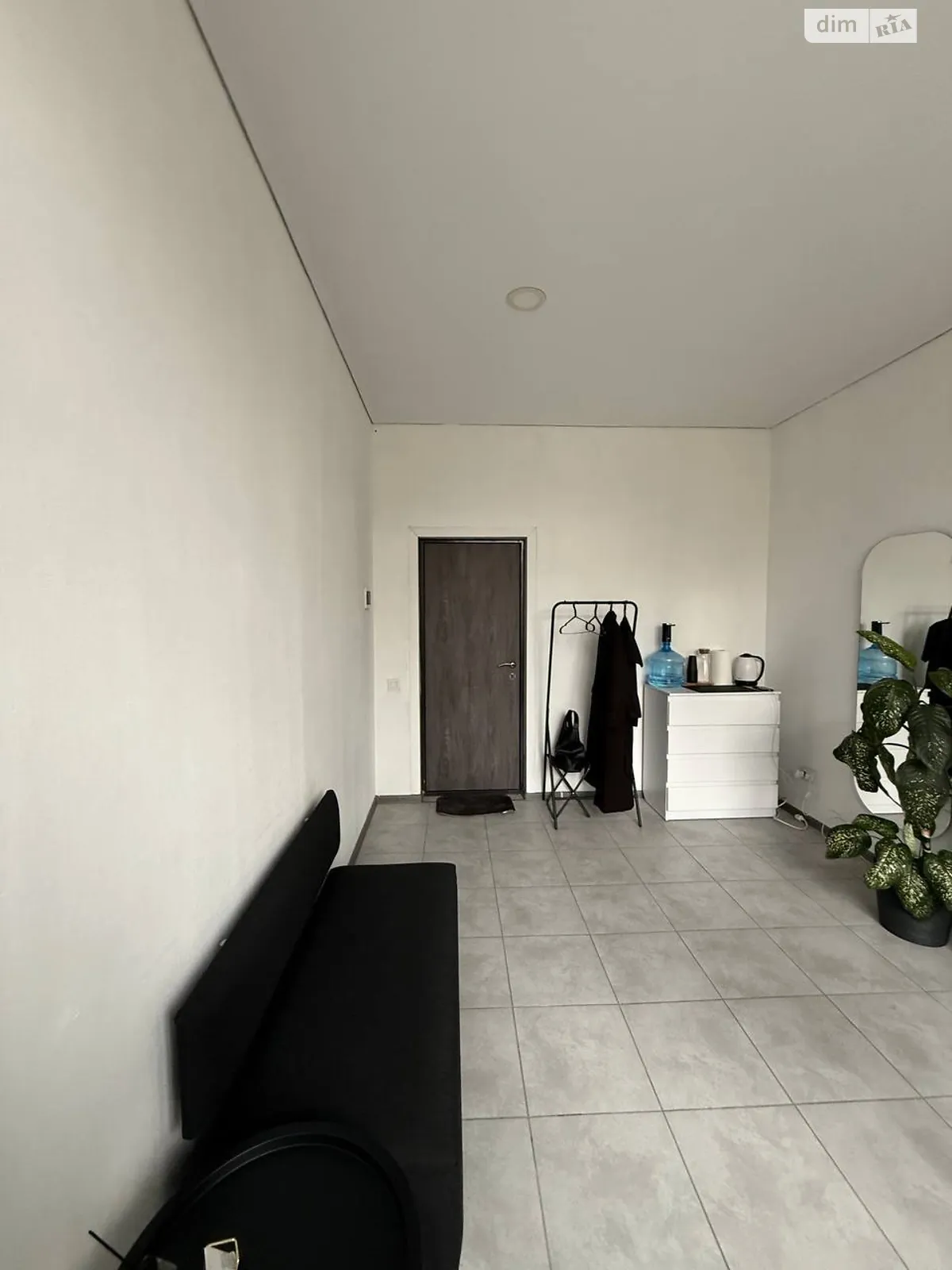 Сдается в аренду офис 15 кв. м в бизнес-центре, цена: 4500 грн - фото 1