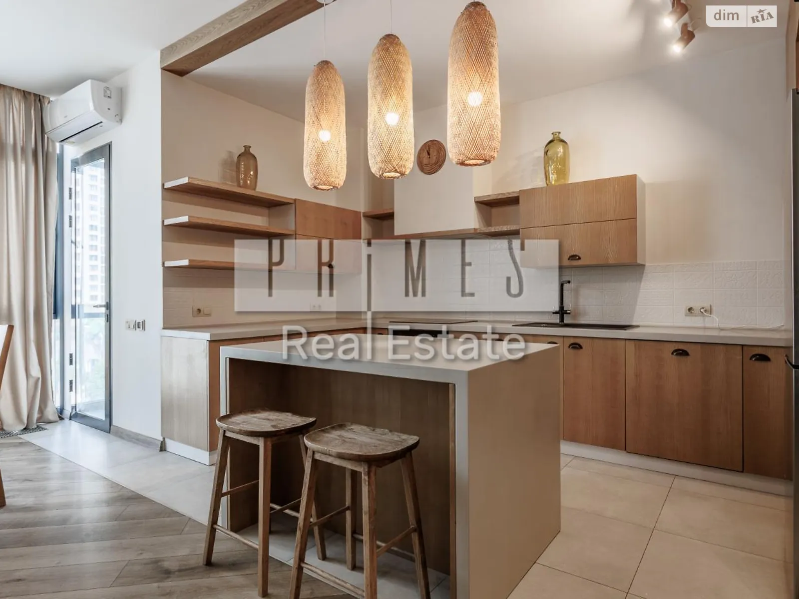 Продается 4-комнатная квартира 143 кв. м в Киеве, ул. Андрея Верхогляда(Драгомирова), 11В - фото 1