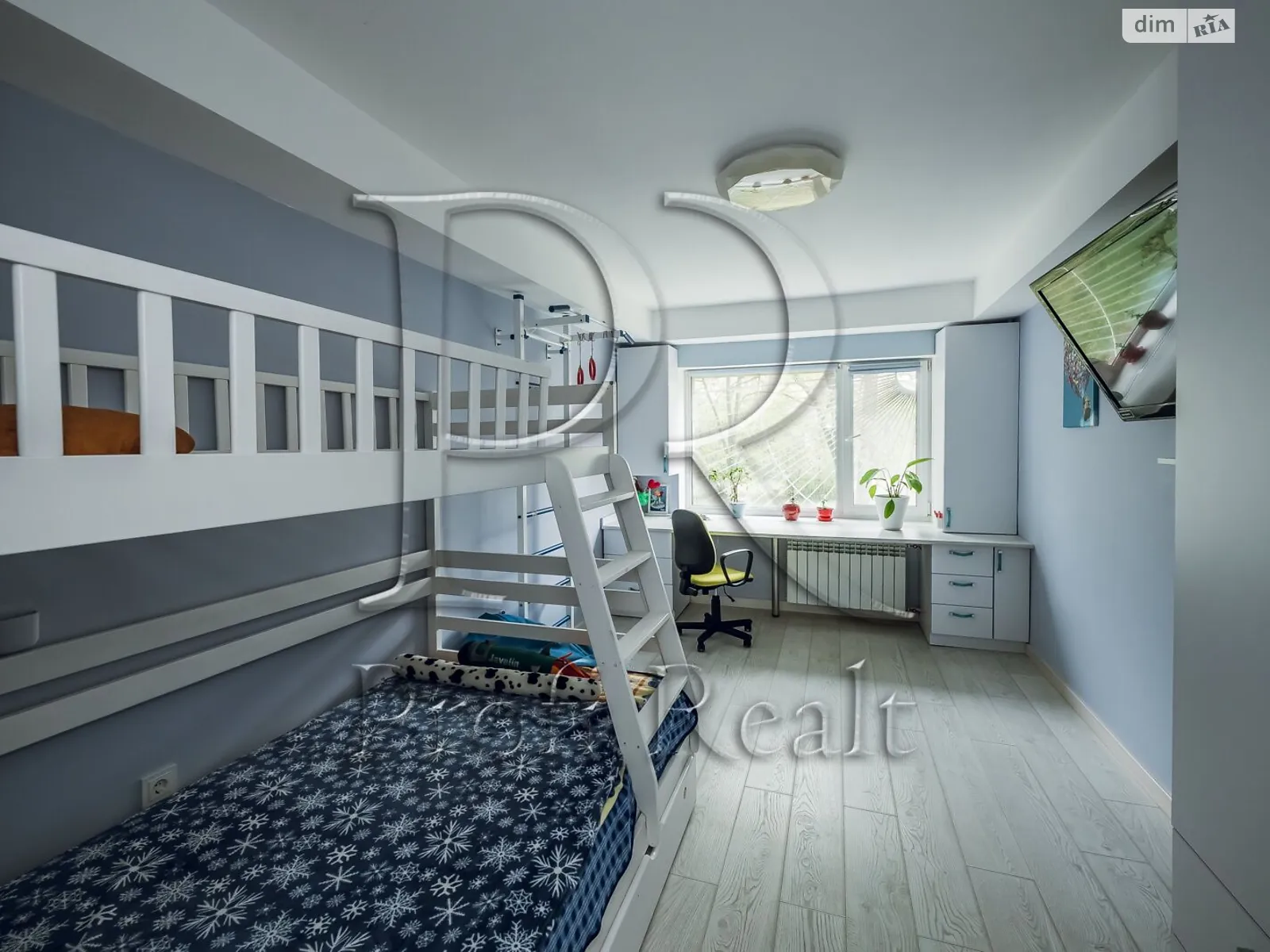 Продается 2-комнатная квартира 45.1 кв. м в Киеве, бул. Дарницкий, 21 - фото 1