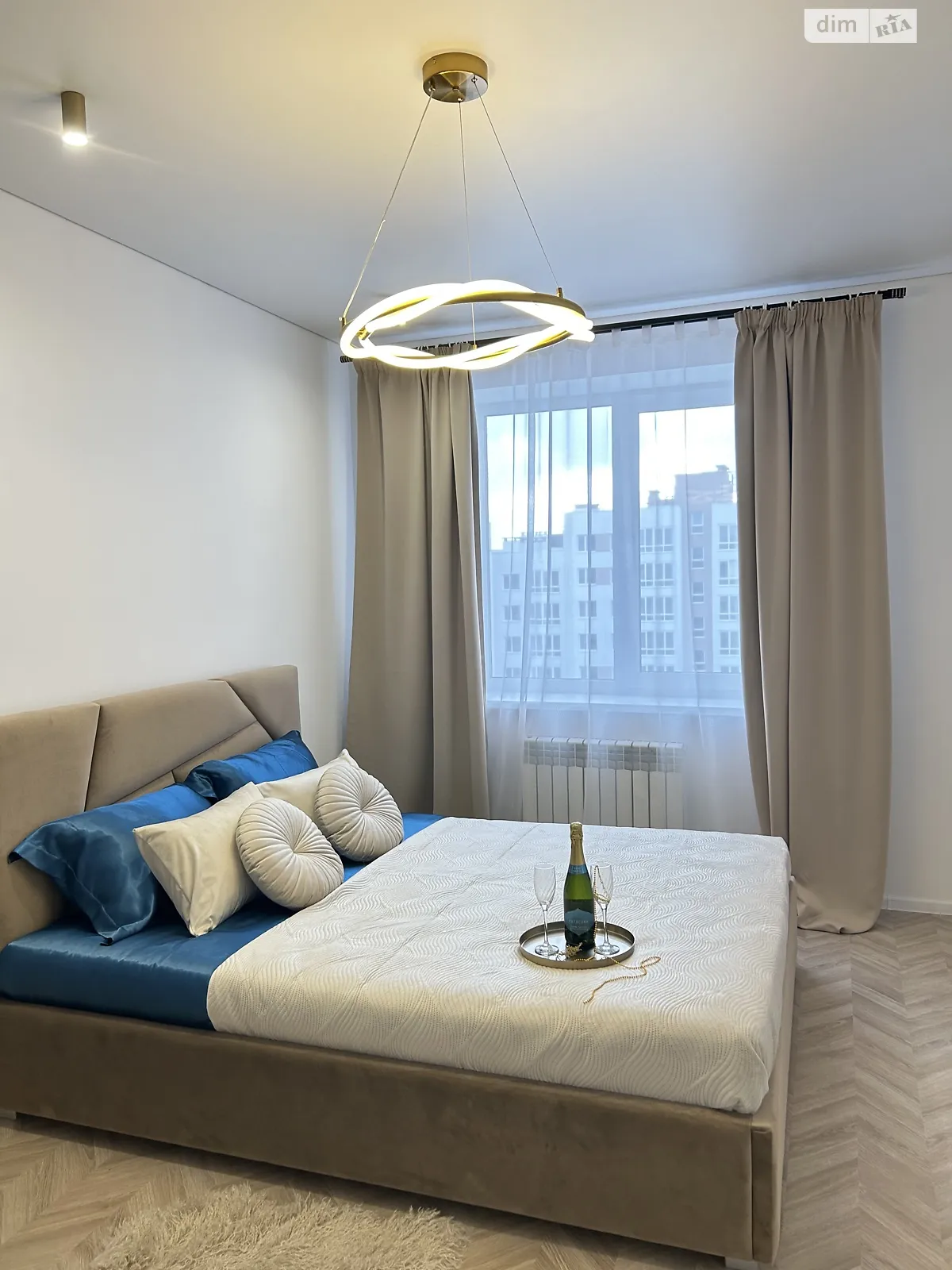 Продается 2-комнатная квартира 69 кв. м в Виннице, ул. Александровская - фото 1