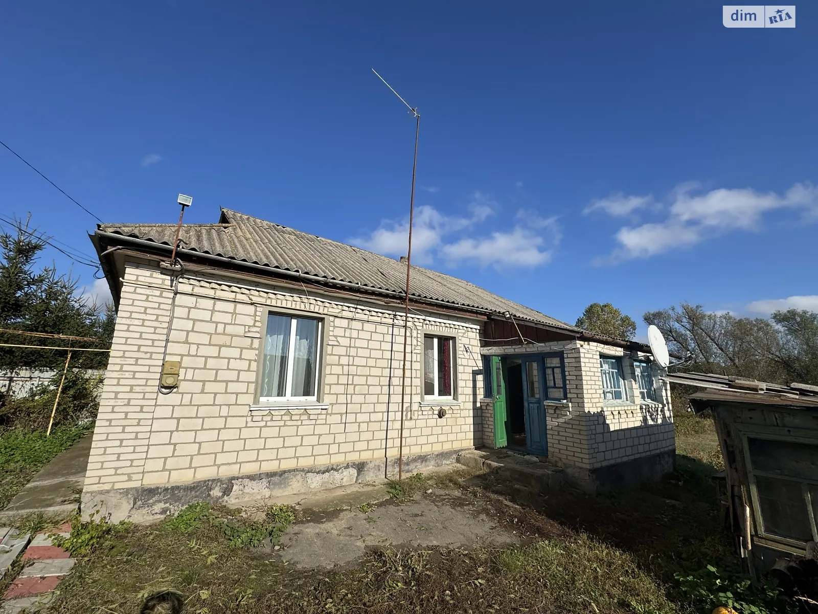 Продается одноэтажный дом 50 кв. м с гаражом, цена: 22000 $ - фото 1