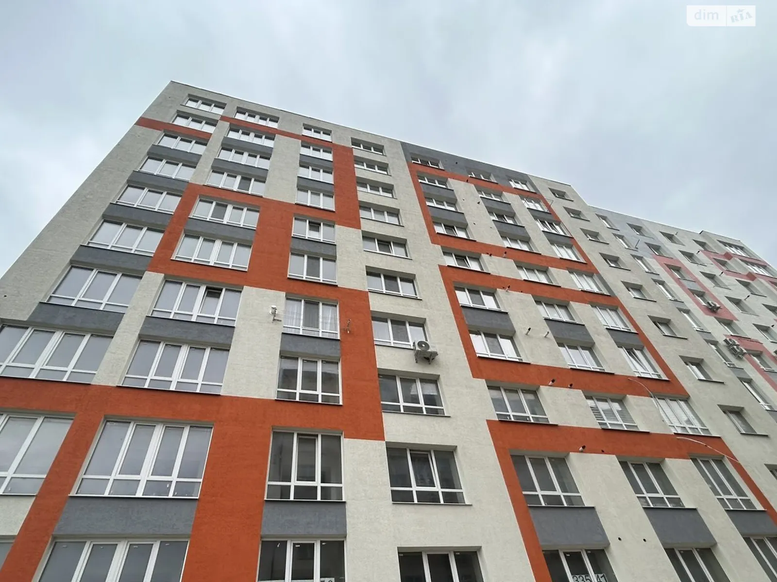 Продається 3-кімнатна квартира 92 кв. м у Івано-Франківську, вул. Потічна, 6 - фото 1