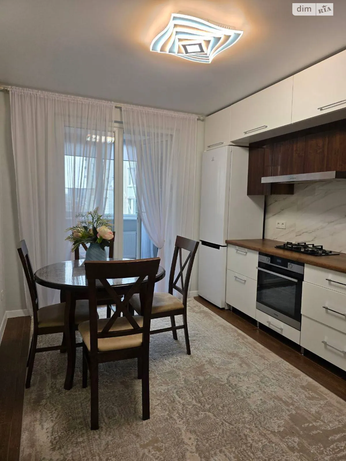 Продается 2-комнатная квартира 71.9 кв. м в Великой Березовице, ул. Микулинецкая, 40Б - фото 1