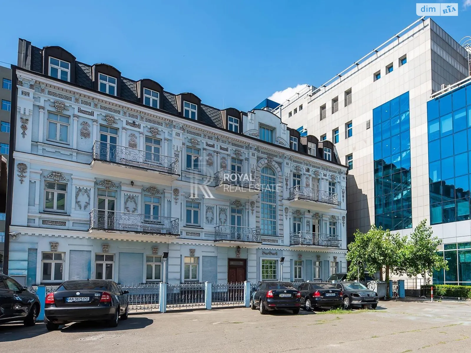 Сдается в аренду офис 580 кв. м в бизнес-центре, цена: 9500 $ - фото 1