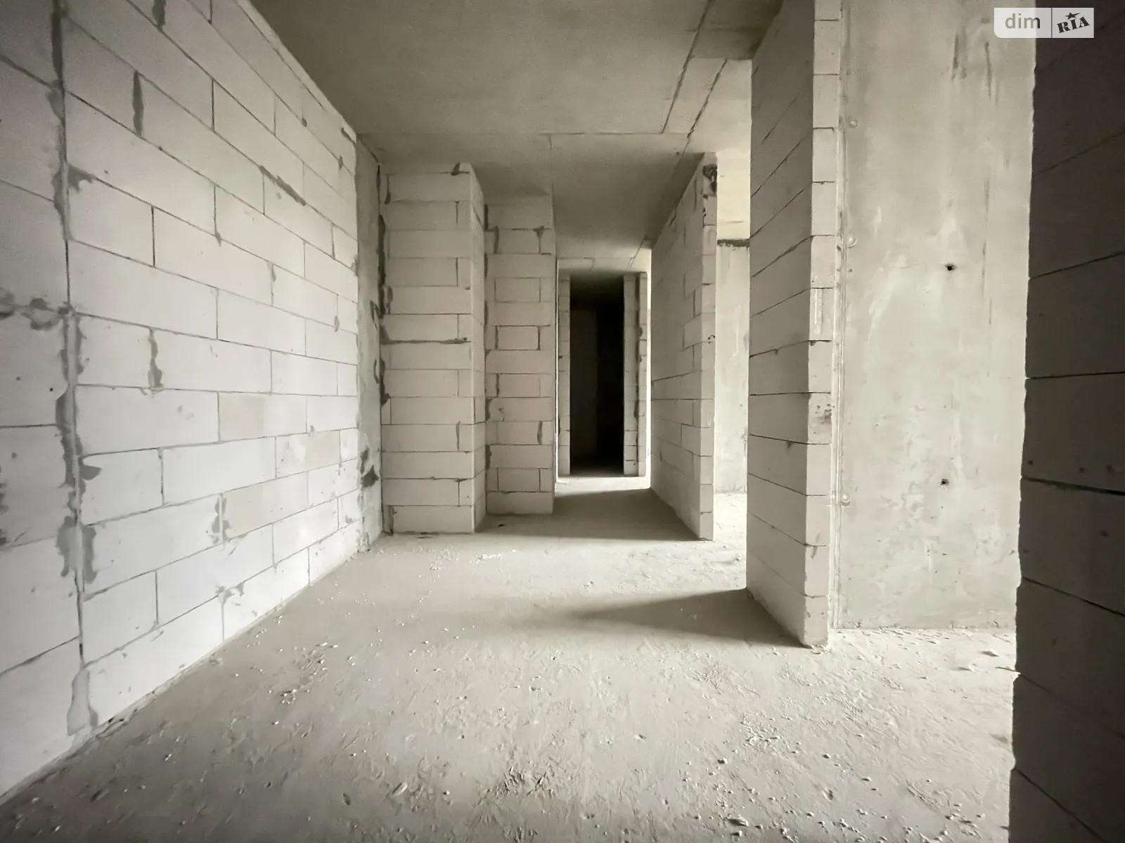 Продається 2-кімнатна квартира 64 кв. м у Івано-Франківську, вул. Героїв Миколаєва(Сєченова) - фото 1