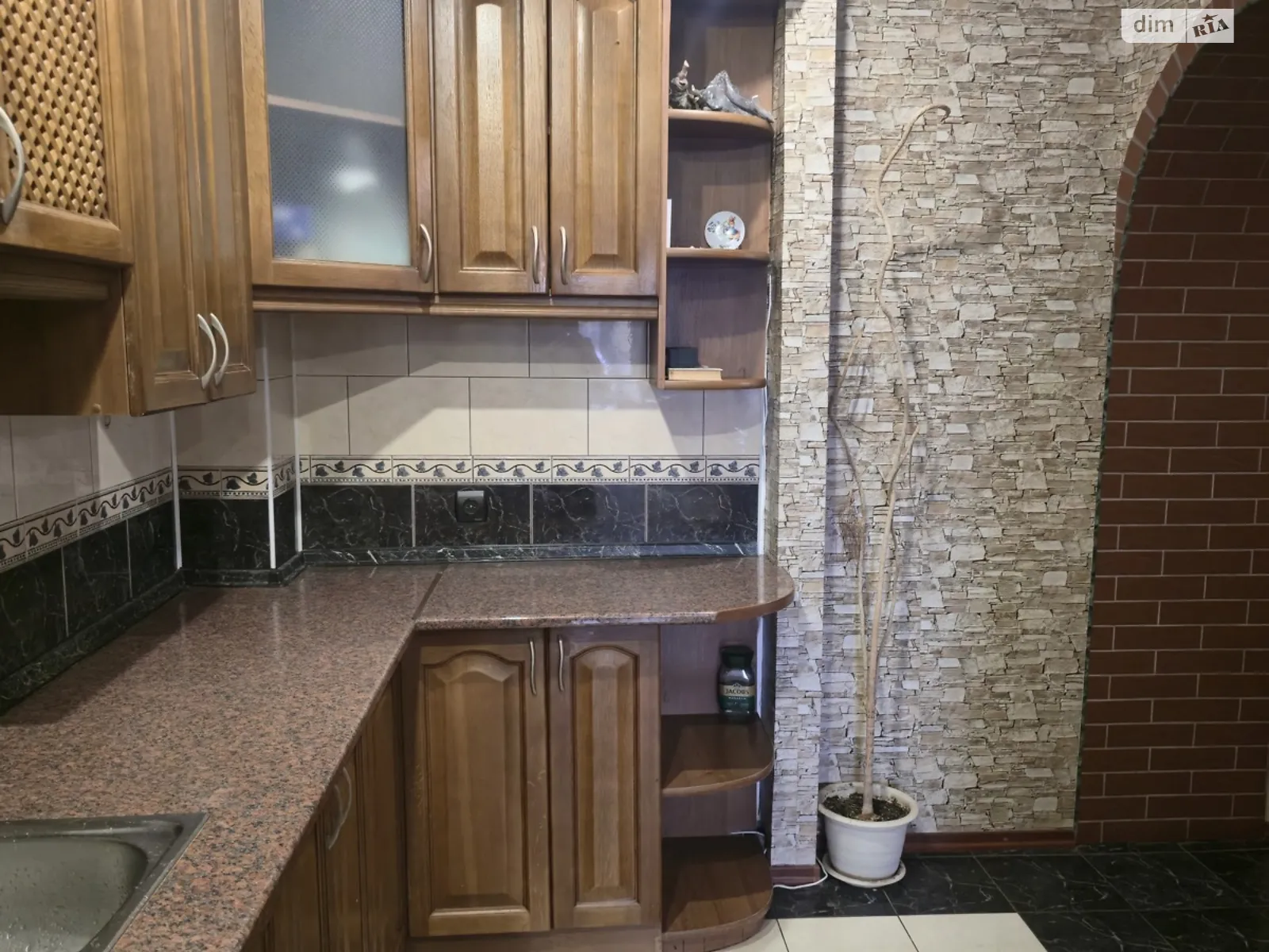 Здається в оренду 4-кімнатна квартира 86 кв. м у Вінниці, вул. Пирогова, 111А - фото 1