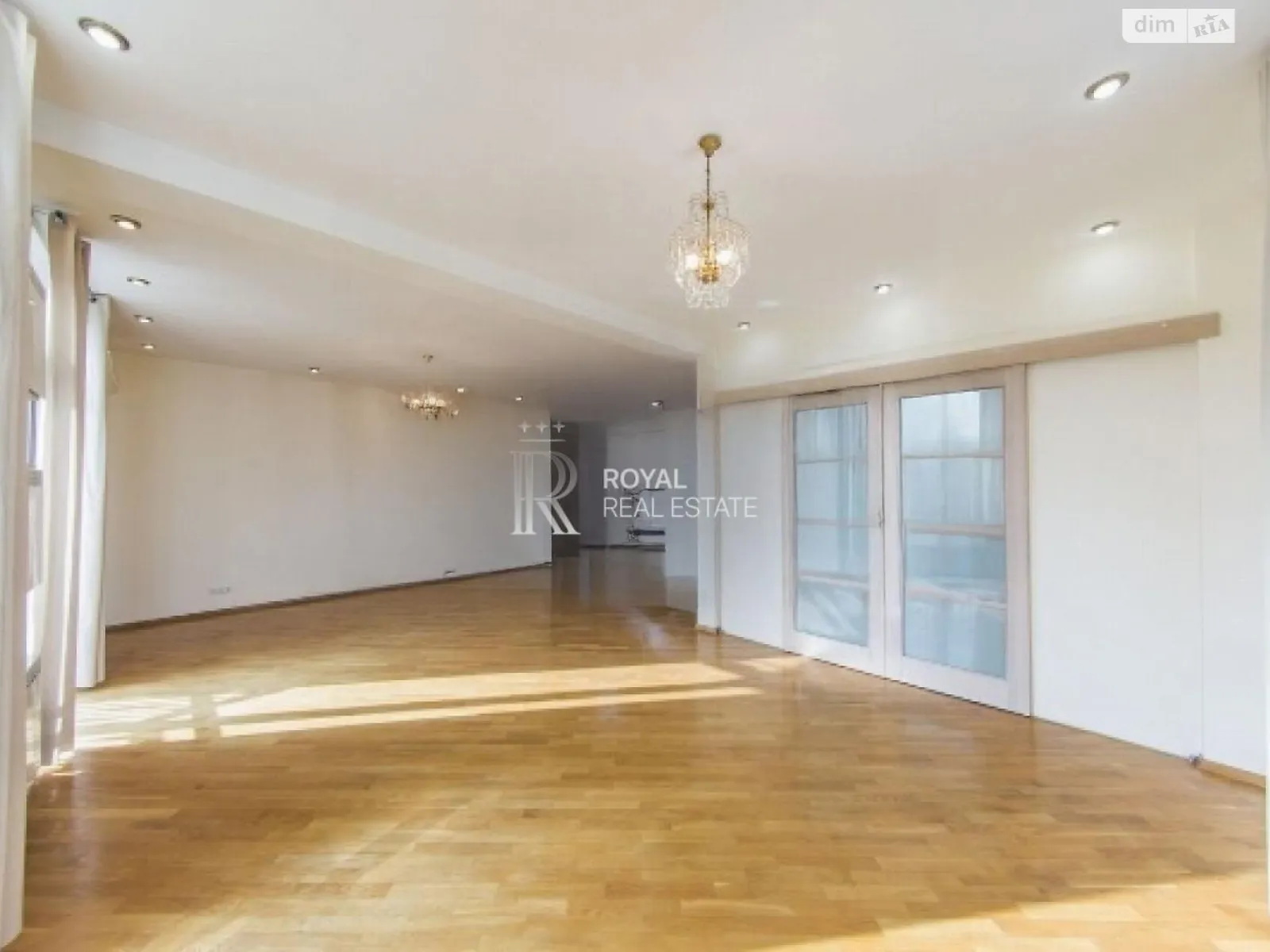 Сдается в аренду офис 150 кв. м в бизнес-центре, цена: 1700 $ - фото 1