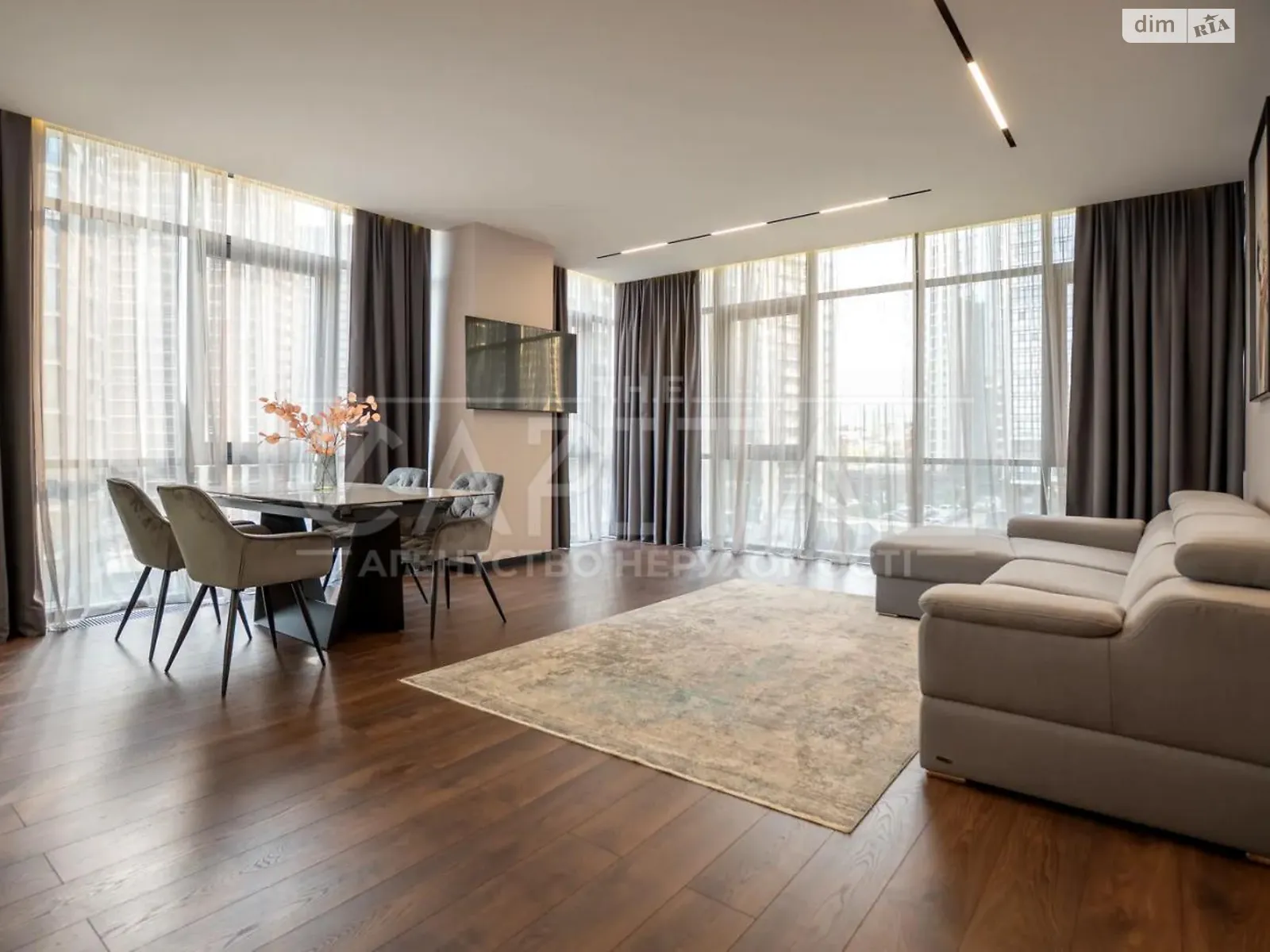 Сдается в аренду 2-комнатная квартира 103 кв. м в Киеве, ул. Андрея Верхогляда(Драгомирова), 17В - фото 1