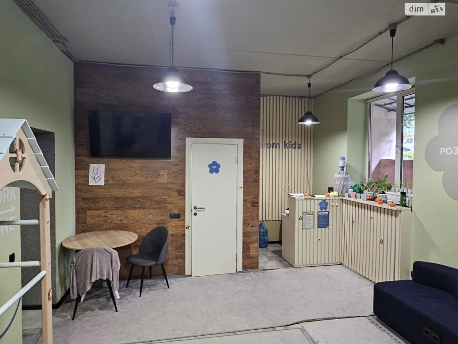 Продается офис 67.8 кв. м в бизнес-центре, цена: 72000 $ - фото 1