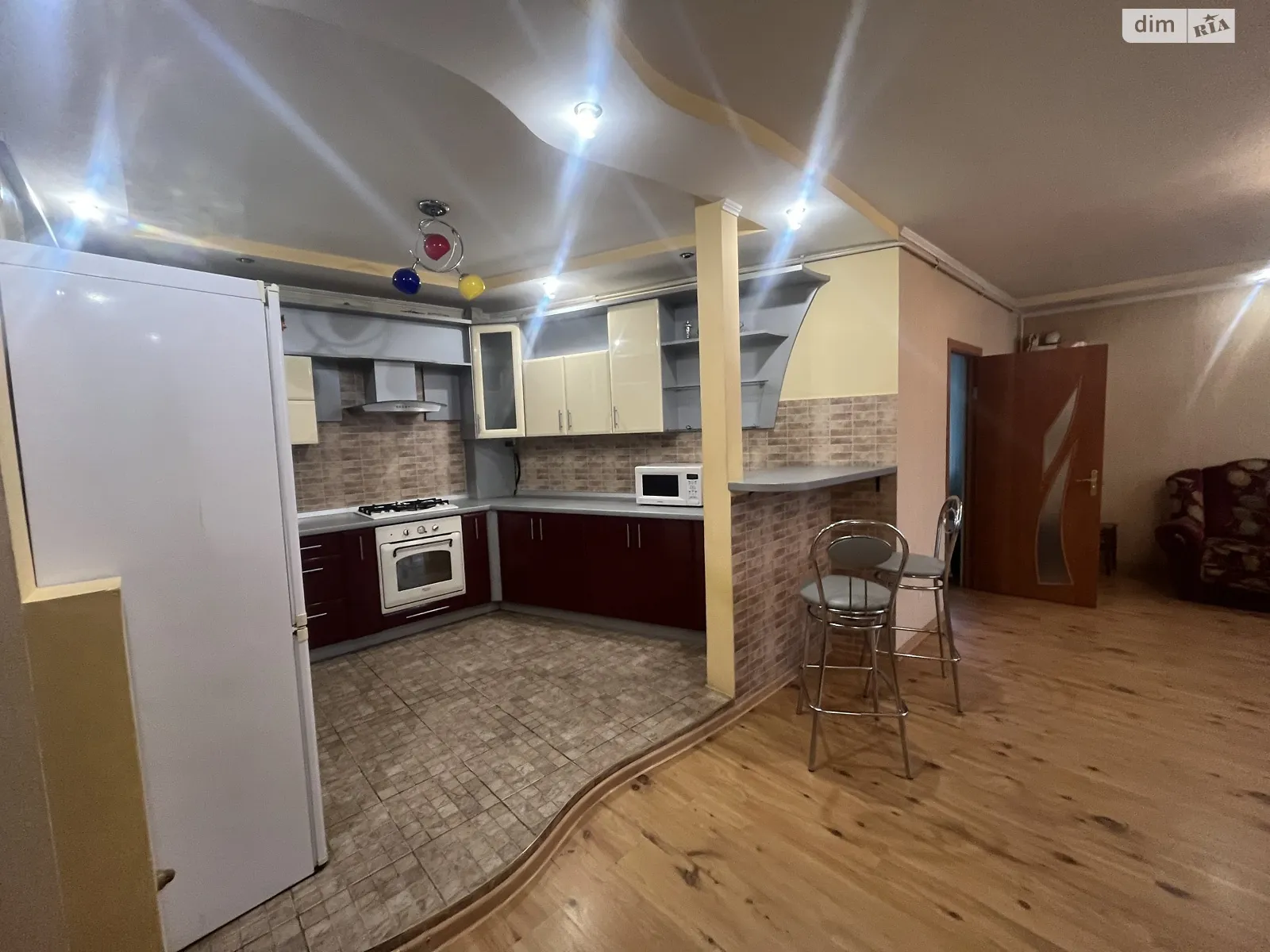 Сдается в аренду 2-комнатная квартира 100 кв. м в Хмельницком, Львовское шоссе, 33 - фото 1