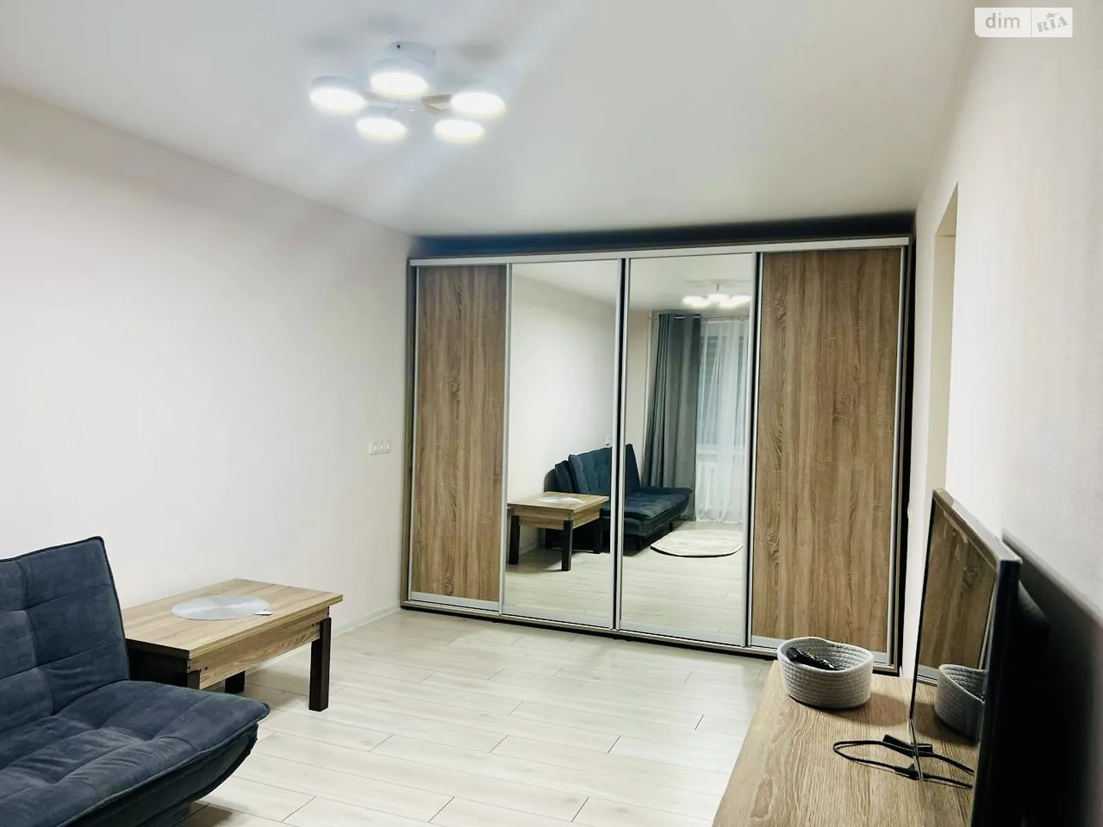 Продается 2-комнатная квартира 46 кв. м в Днепре, Донецкое шоссе, 15 - фото 1