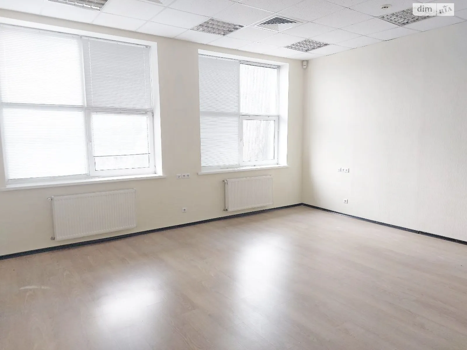 Здається в оренду офіс 96.8 кв. м в бізнес-центрі, цена: 25220 грн - фото 1