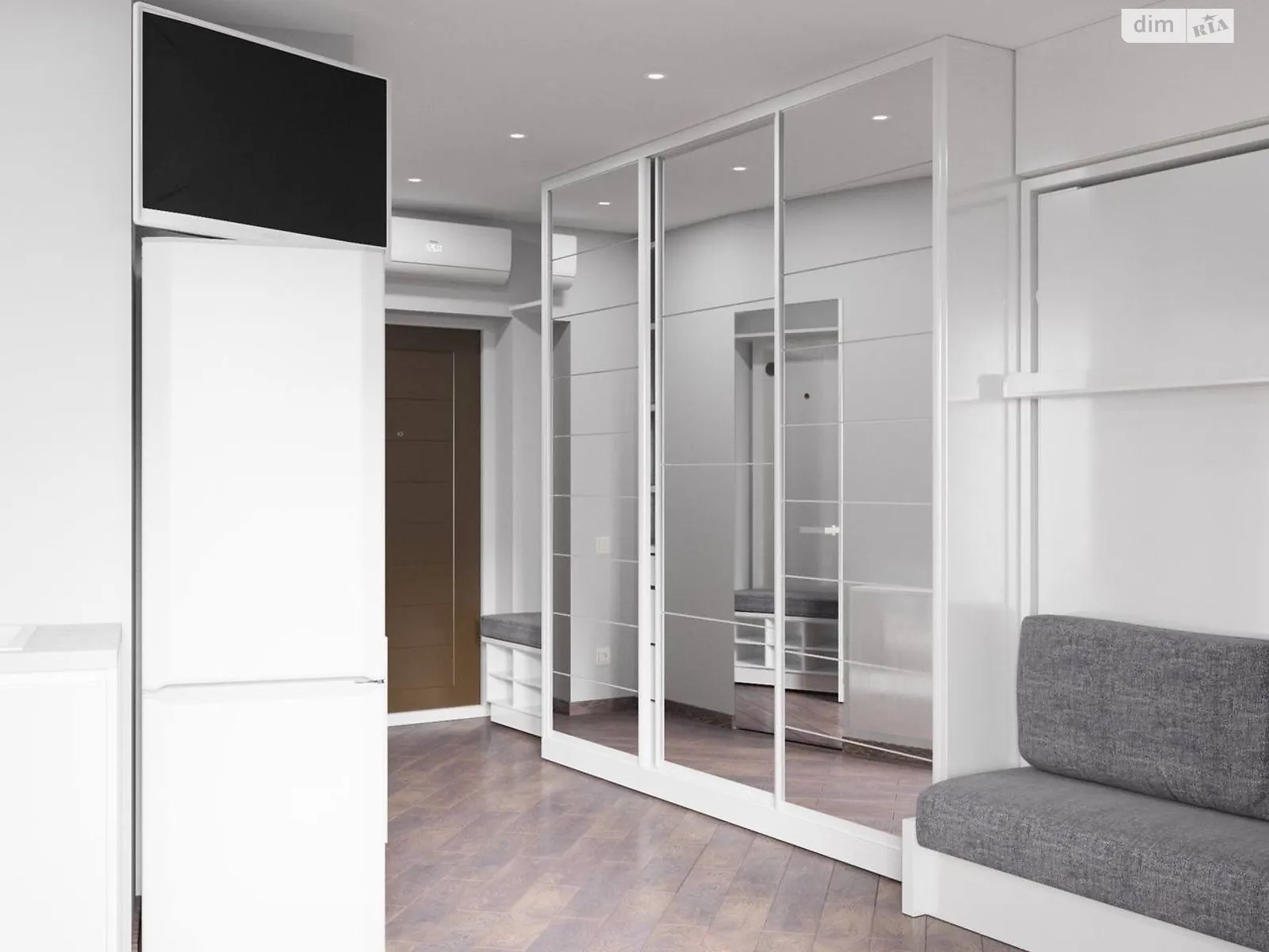 Продается 1-комнатная квартира 21 кв. м в Одессе, ул. Приморская, 22 - фото 1