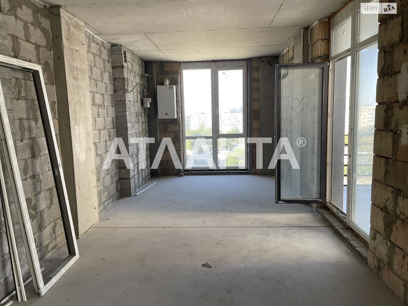 Продается 1-комнатная квартира 55 кв. м в Крыжановка, ул. Марсельская, 336 - фото 1