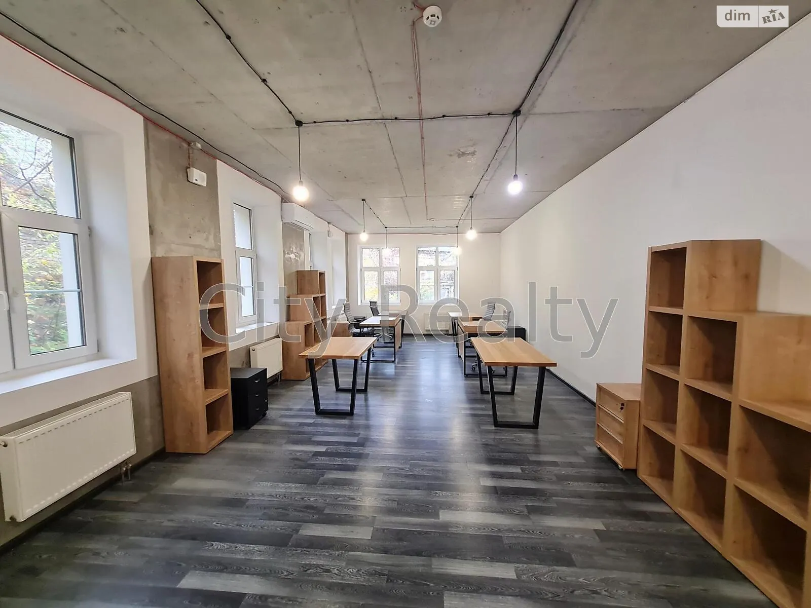 Сдается в аренду офис 103.7 кв. м в бизнес-центре, цена: 72590 грн - фото 1