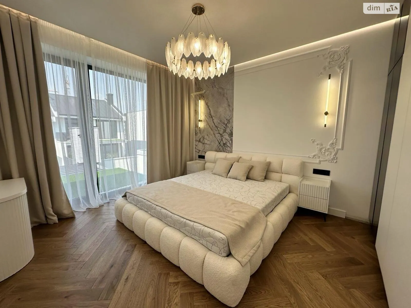 Продается дом на 2 этажа 147 кв. м с подвалом, цена: 500000 $ - фото 1