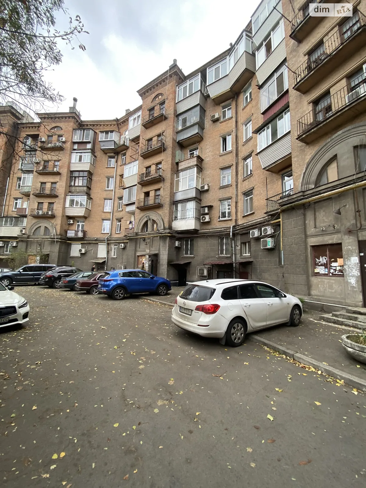 Сдается в аренду 4-комнатная квартира 96 кв. м в Днепре, пл. Вокзальная - фото 1