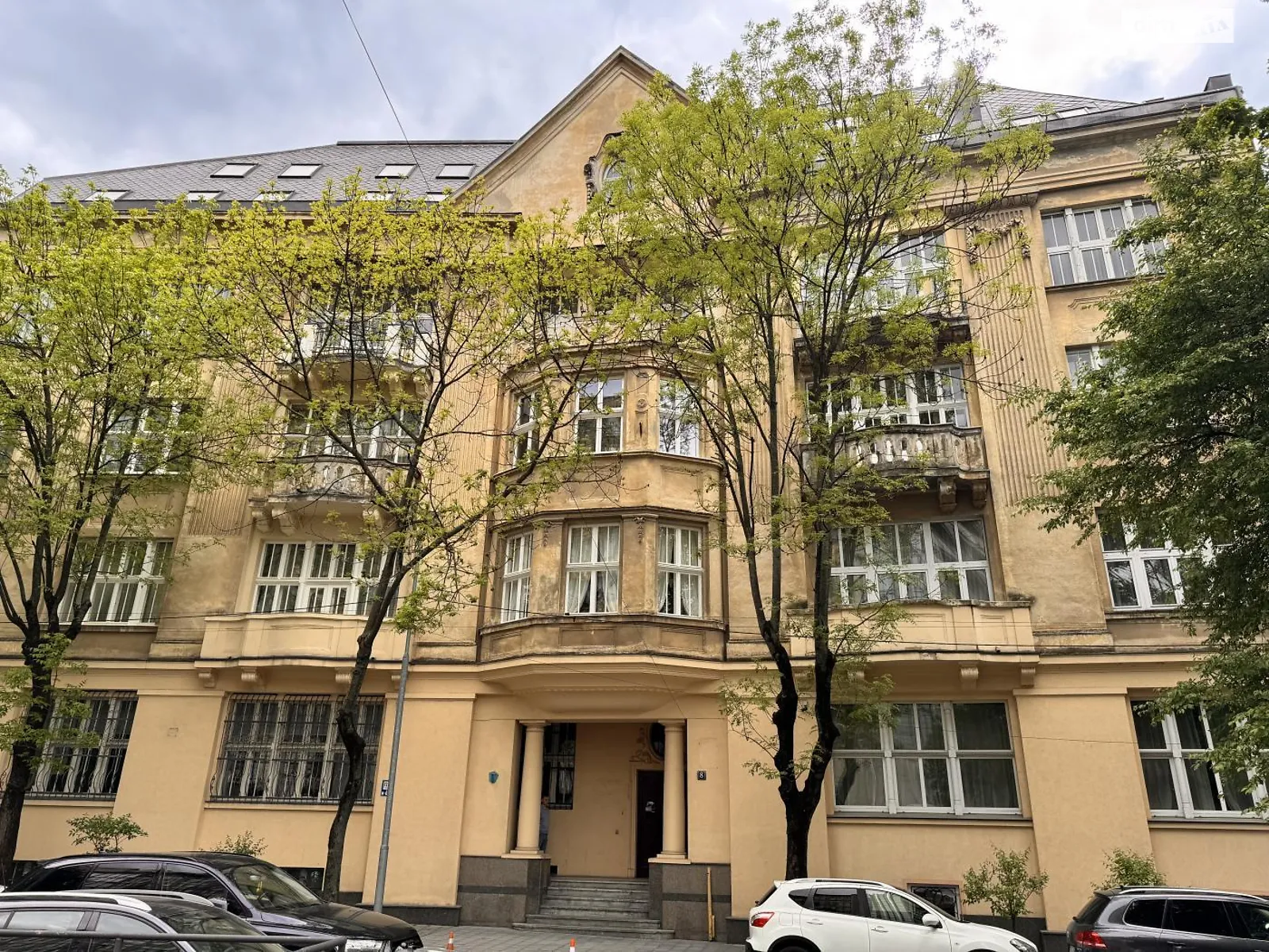 Продается 5-комнатная квартира 280.6 кв. м в, цена: 350000 $ - фото 1