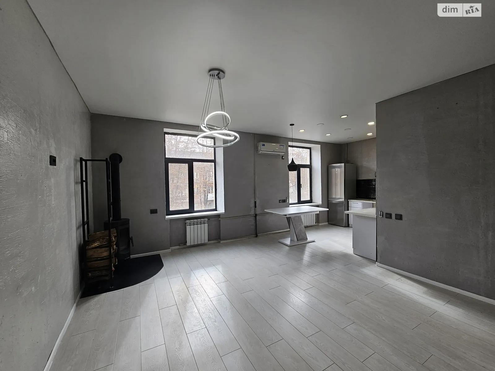 Продается 3-комнатная квартира 73.1 кв. м в Кривом Роге, ул. Николая Зинчевского(XX Партсъезда), 1 - фото 1