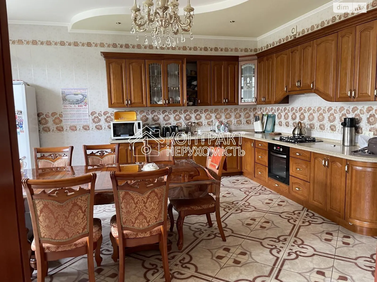 Сдается в аренду дом на 3 этажа 360 кв. м с террасой, цена: 30000 грн - фото 1