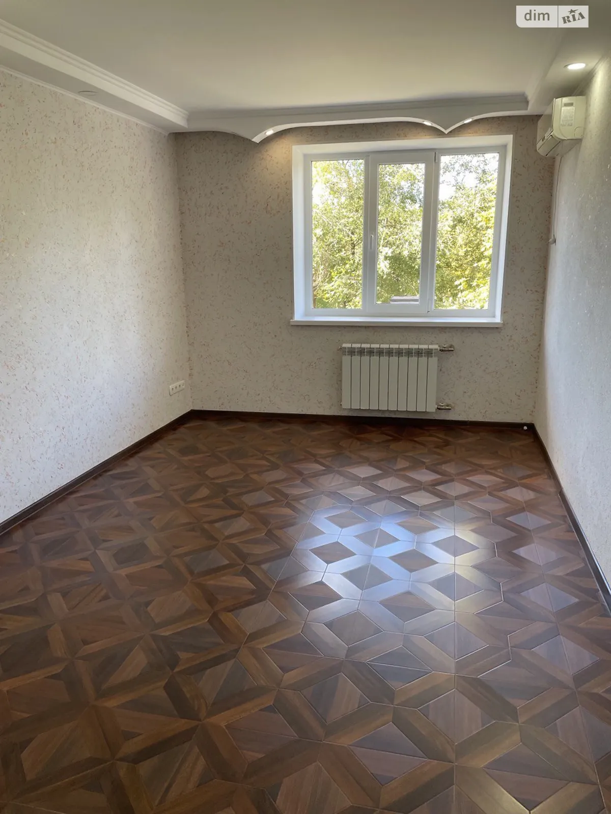 Продается 2-комнатная квартира 56.3 кв. м в Кривом Роге, ул. Поля(Октябрьская), 2 - фото 1