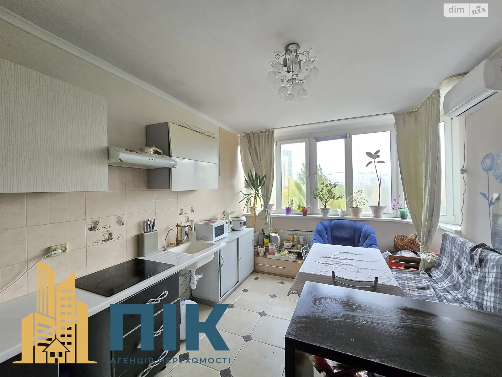 Продається 3-кімнатна квартира 100.8 кв. м у Києві, вул. Степана Рудницького(Академіка Вільямса), 3/7 - фото 1