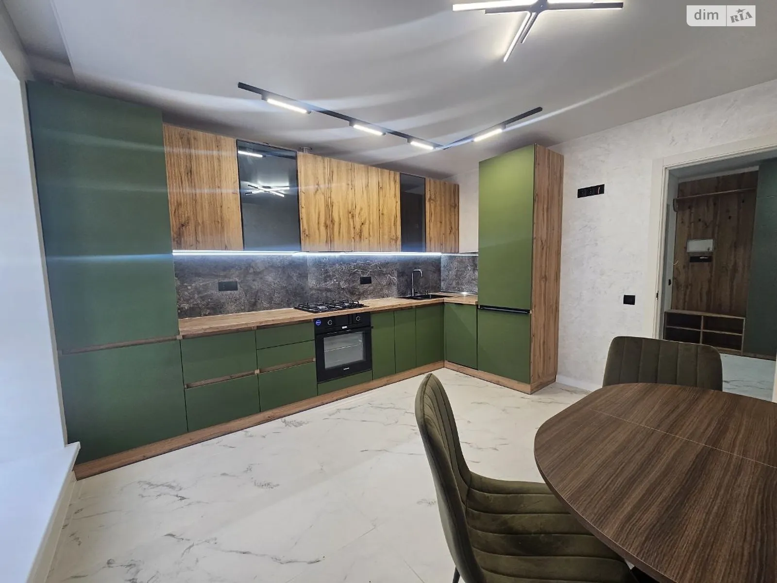 2-комнатная квартира 72 кв. м в Тернополе, цена: 79500 $ - фото 1