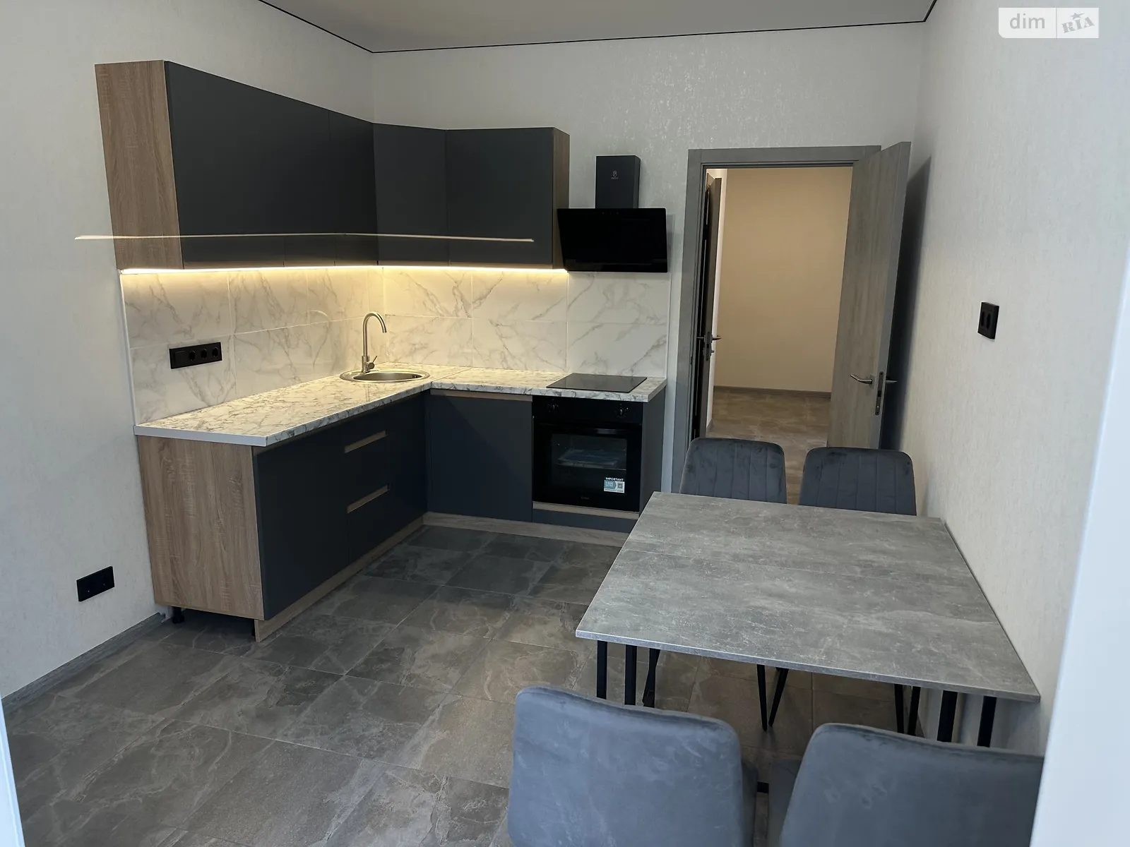 Продается 2-комнатная квартира 52 кв. м в Лиманке, ул. Академика Вильямса - фото 1