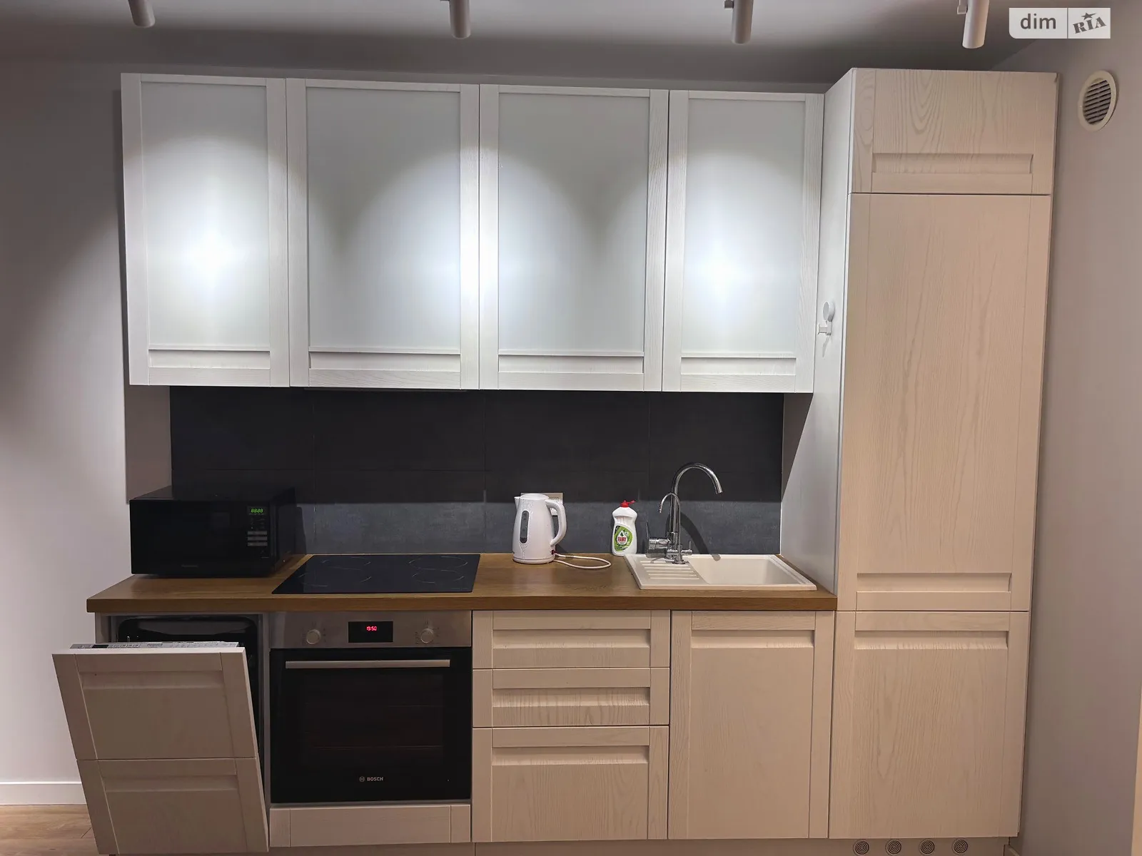 Сдается в аренду 1-комнатная квартира 36.3 кв. м в Киеве, ул. Предславинская, 55А - фото 1