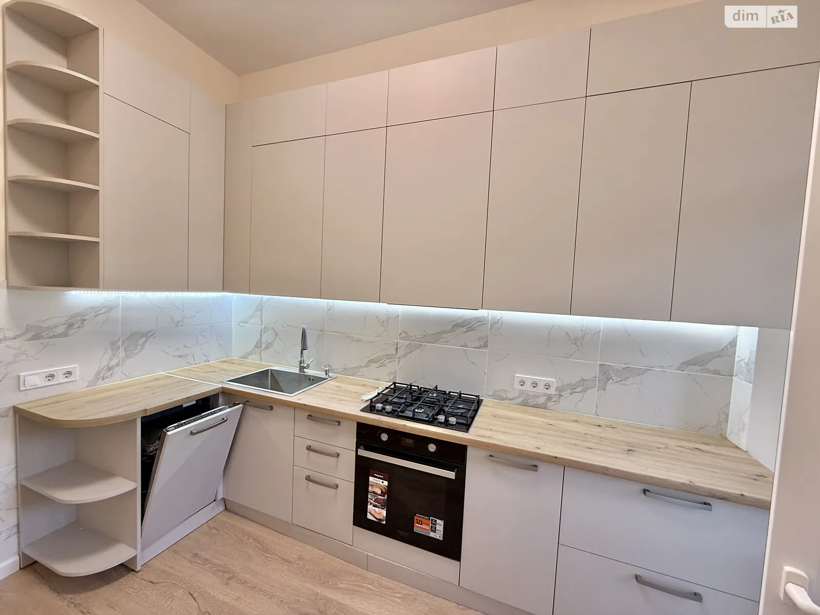 Продается 2-комнатная квартира 53.2 кв. м в Львове, ул. Кардинала Гузара(Толстого Льва) - фото 1