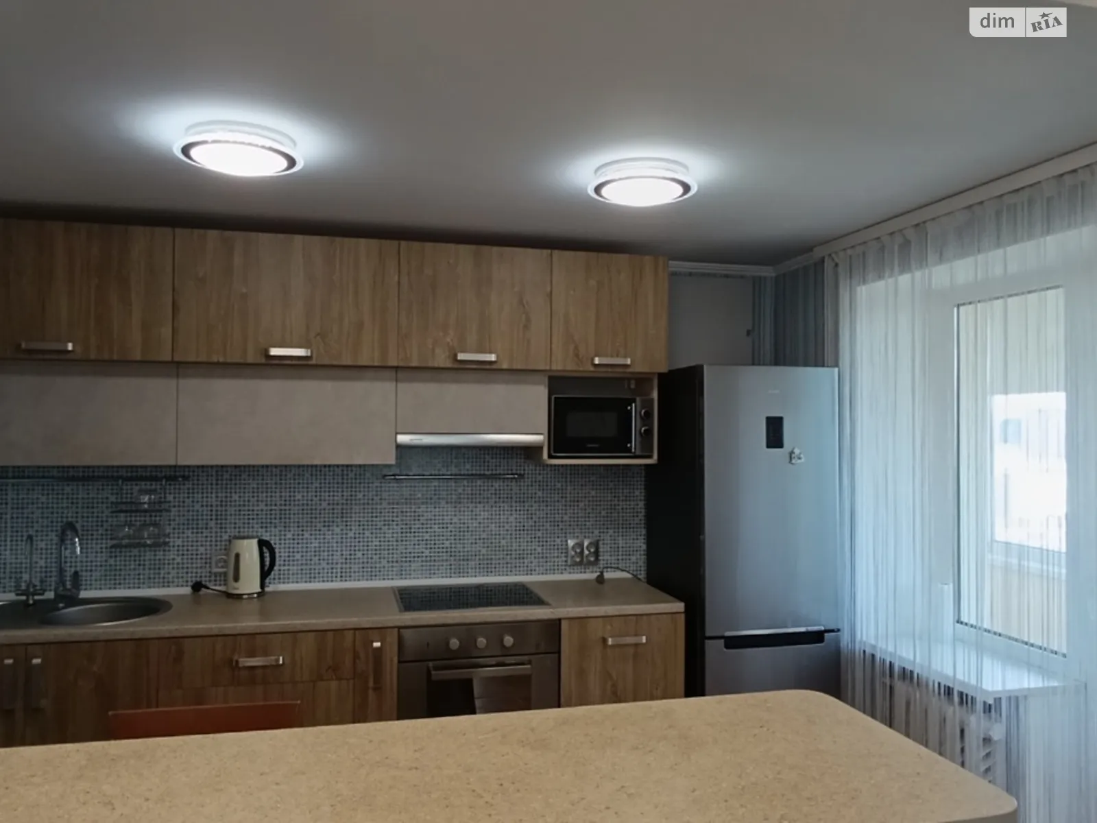 Продается 3-комнатная квартира 70.2 кв. м в Днепре, ул. Антоновича Владимира, 4 - фото 1