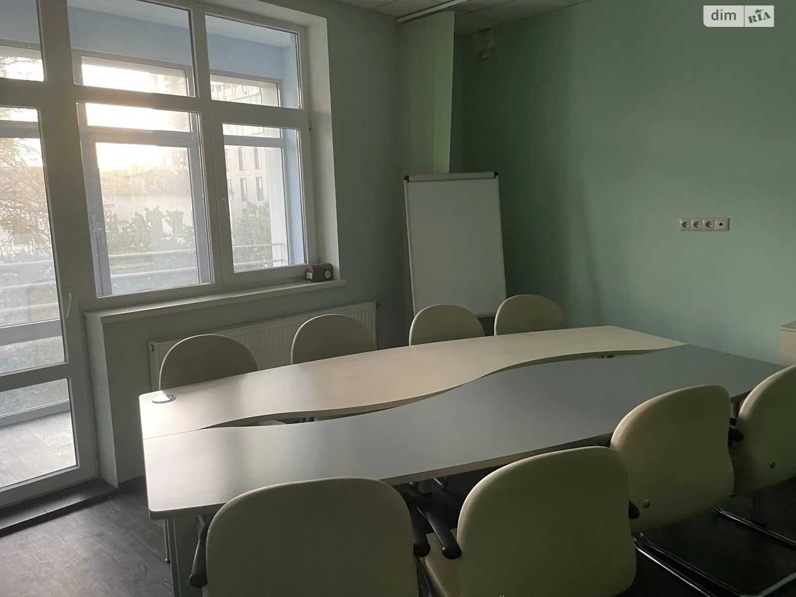 Здається в оренду офіс 124.6 кв. м в бізнес-центрі, цена: 28000 грн - фото 1