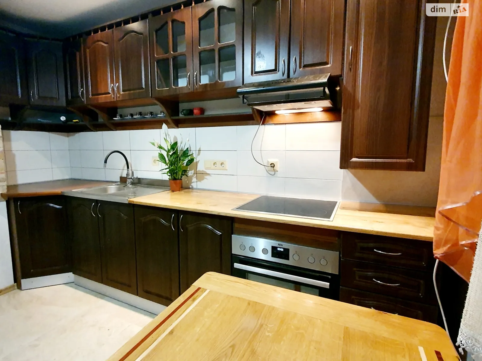 Сдается в аренду 1-комнатная квартира 49 кв. м в Киеве, просп. Петра Григоренко, 28А - фото 1