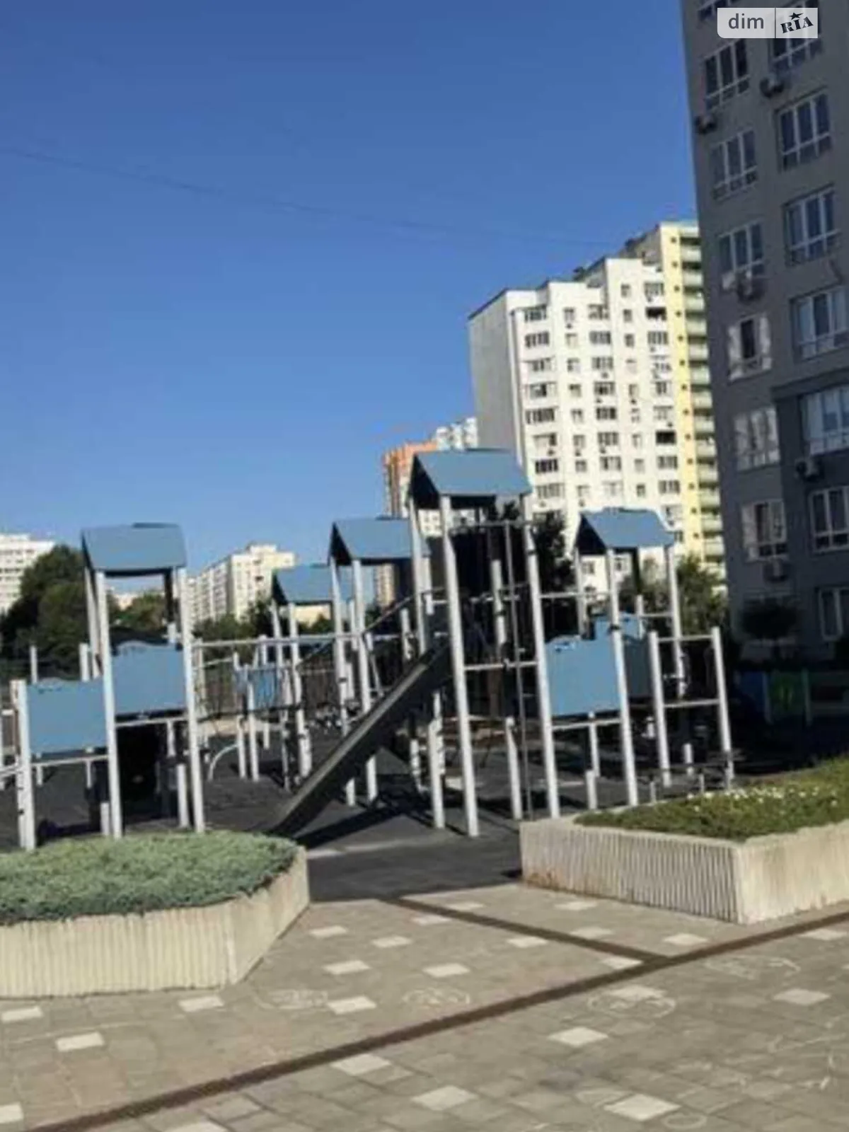 Продается 1-комнатная квартира 44.7 кв. м в Киеве, ул. Драгоманова, 10 - фото 1