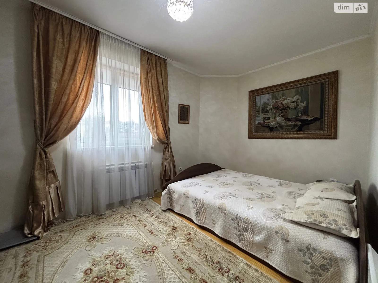 Сдается в аренду дом на 2 этажа 130 кв. м с гаражом, цена: 1400 $ - фото 1