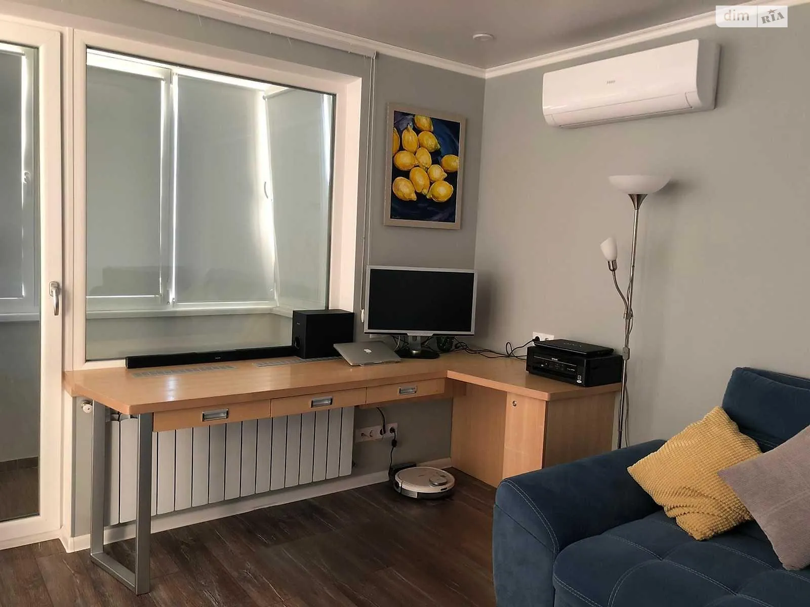 Продается 3-комнатная квартира 65.2 кв. м в Ужгороде, ул. Минайская - фото 1