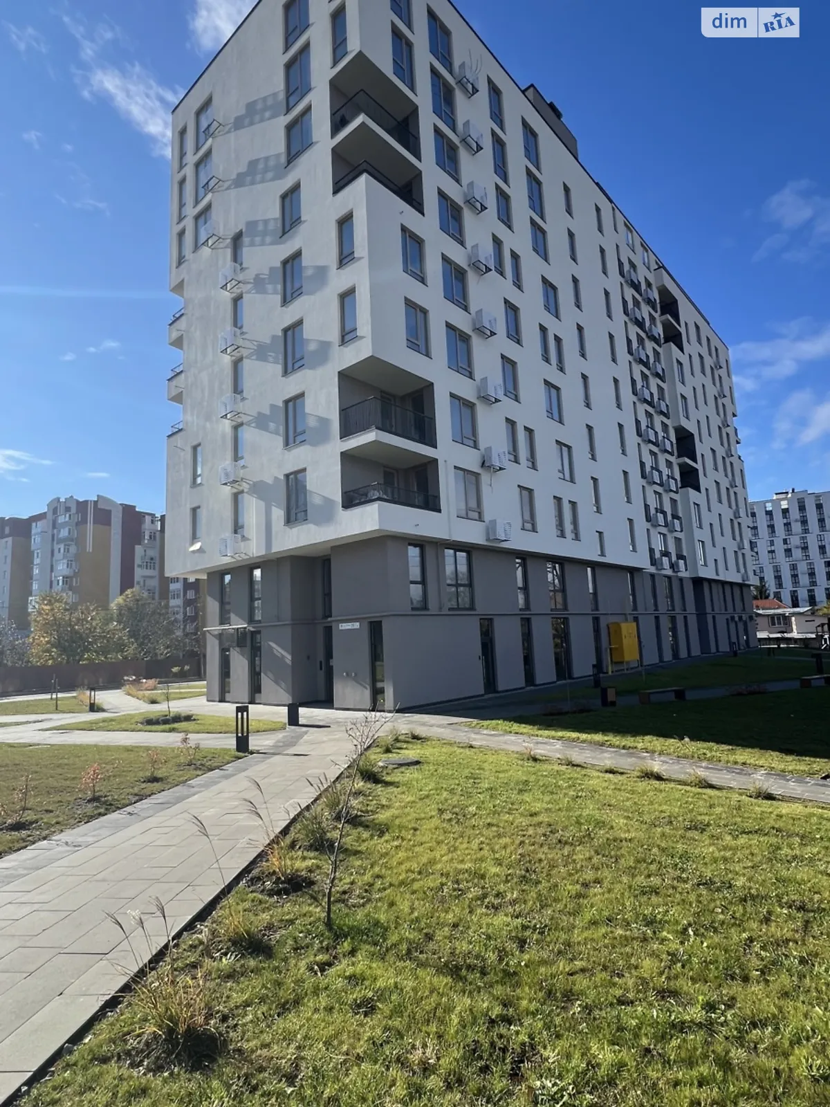 Продается 1-комнатная квартира 42 кв. м в Львове, ул. Зеленая, 267 - фото 1