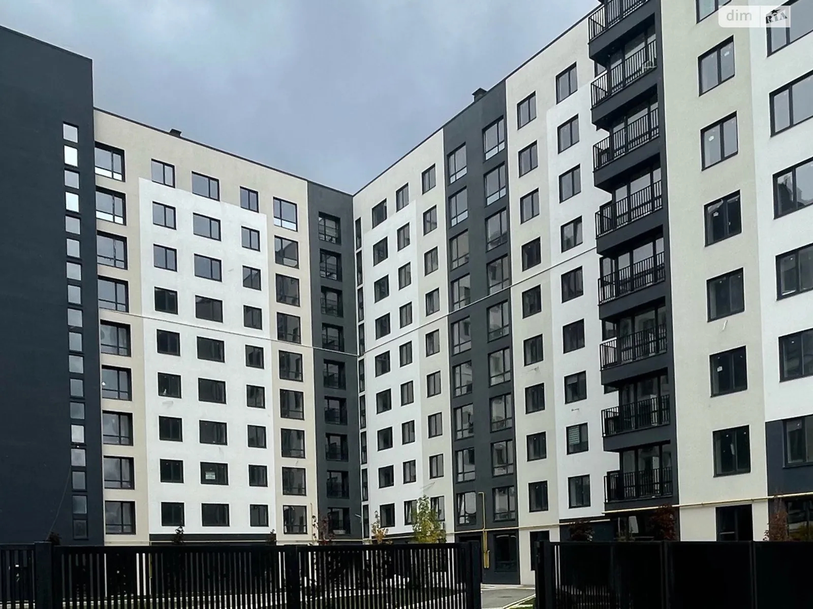 Продается 1-комнатная квартира 40.11 кв. м в Буче, ул. Николая Мозгового, 2 - фото 1